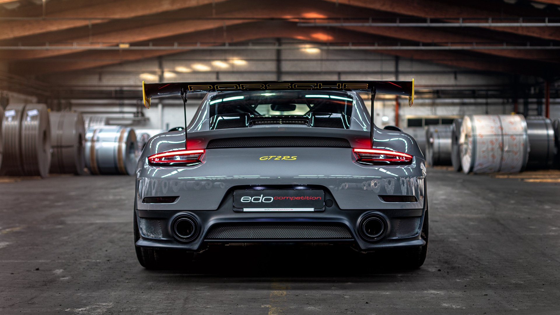 _网球场地升级,提升比赛体验的创新措施_,网球场地的要求